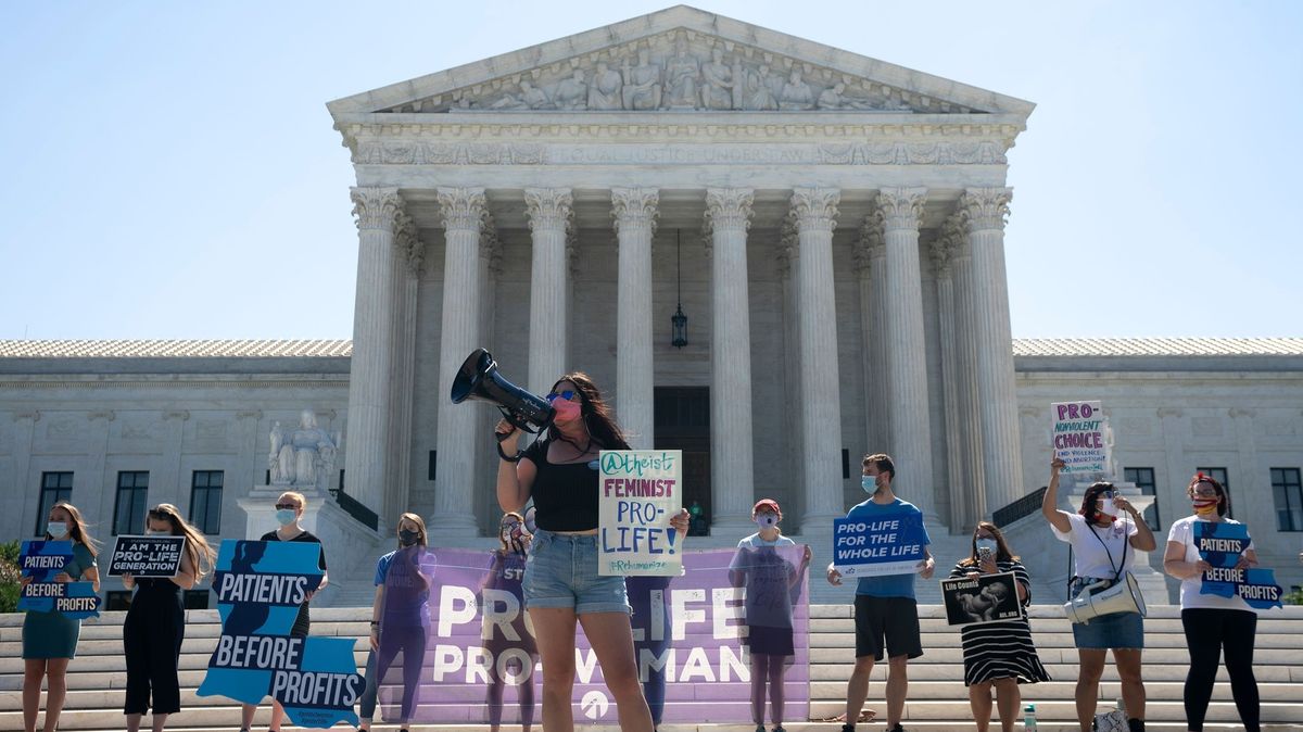 Stopka pro přísný potratový zákon. Nejvyšší soud USA ho zrušil